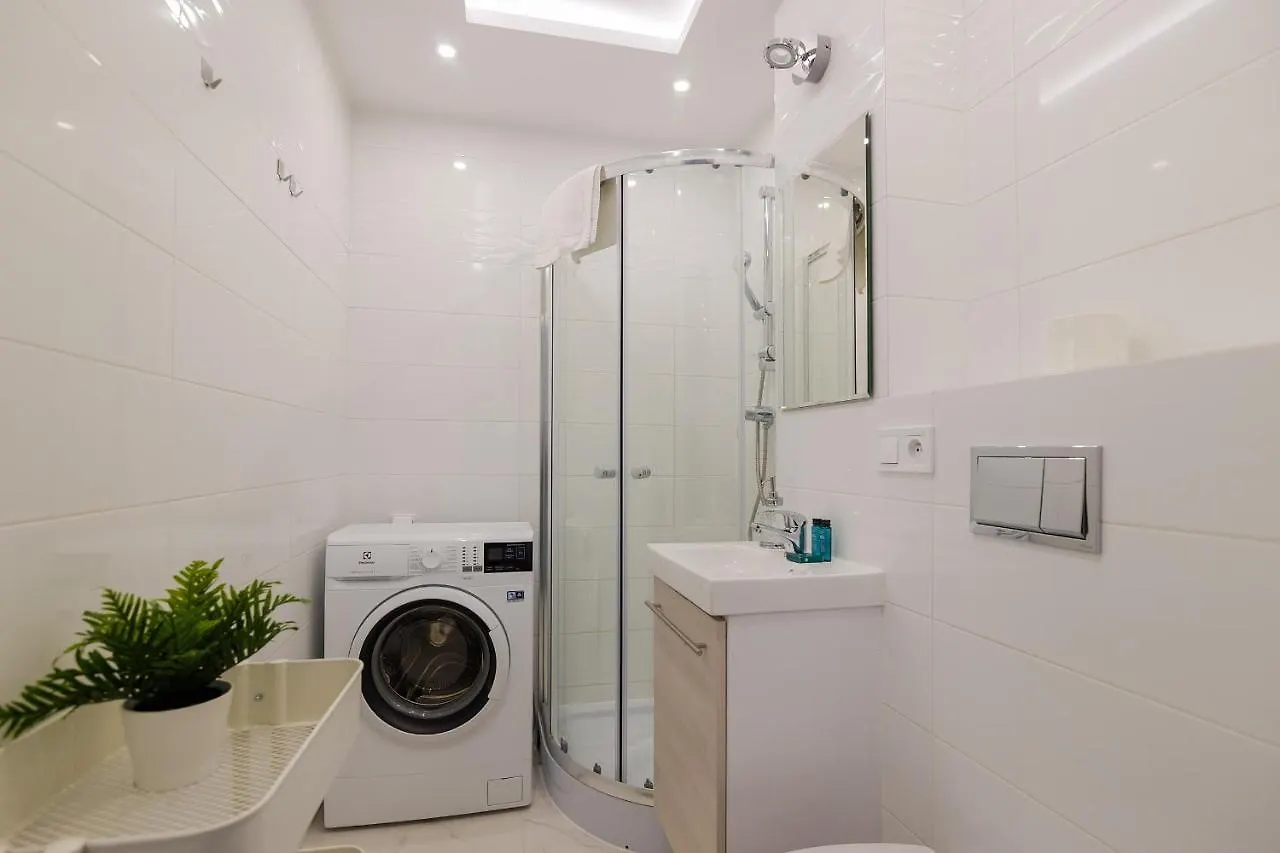 Apartament Shortstaypoland Batorego Warszawa Polska